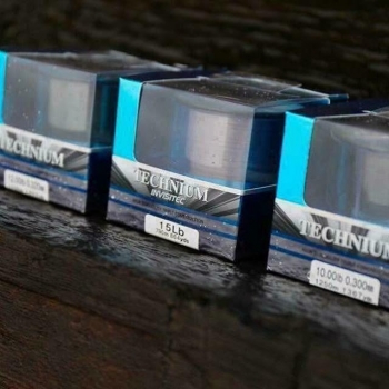 Żyłka Shimano Technium 0,405mm 450m 14,00kg Premium Box -3767